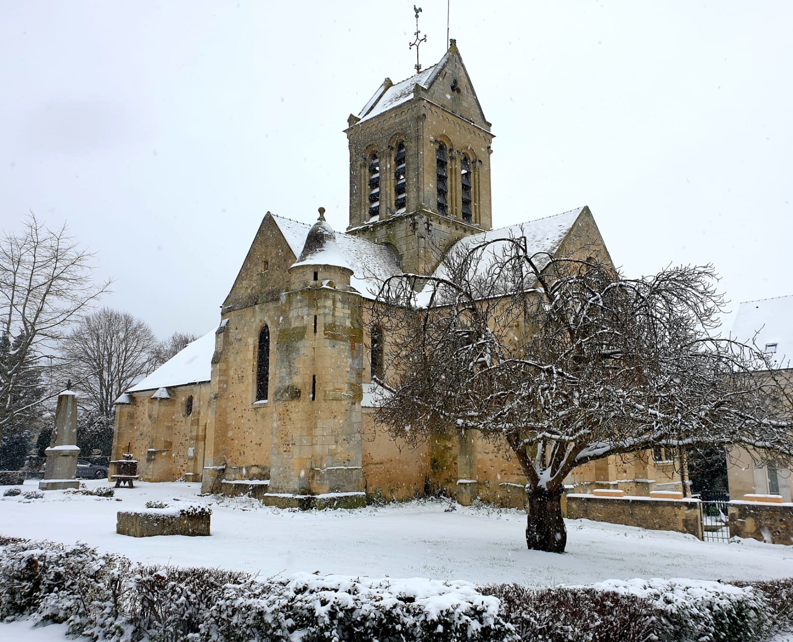 Eglise de Bréançon