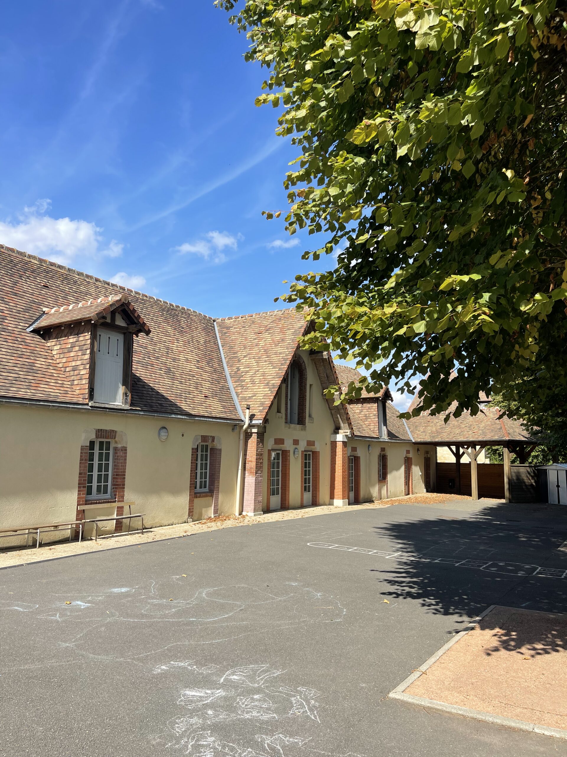 Ecole 2